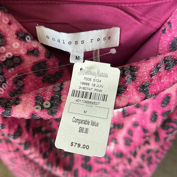 FUN & SEXY Women’s Medium Dress from Neiman Marcus! - Picture 5 of 10